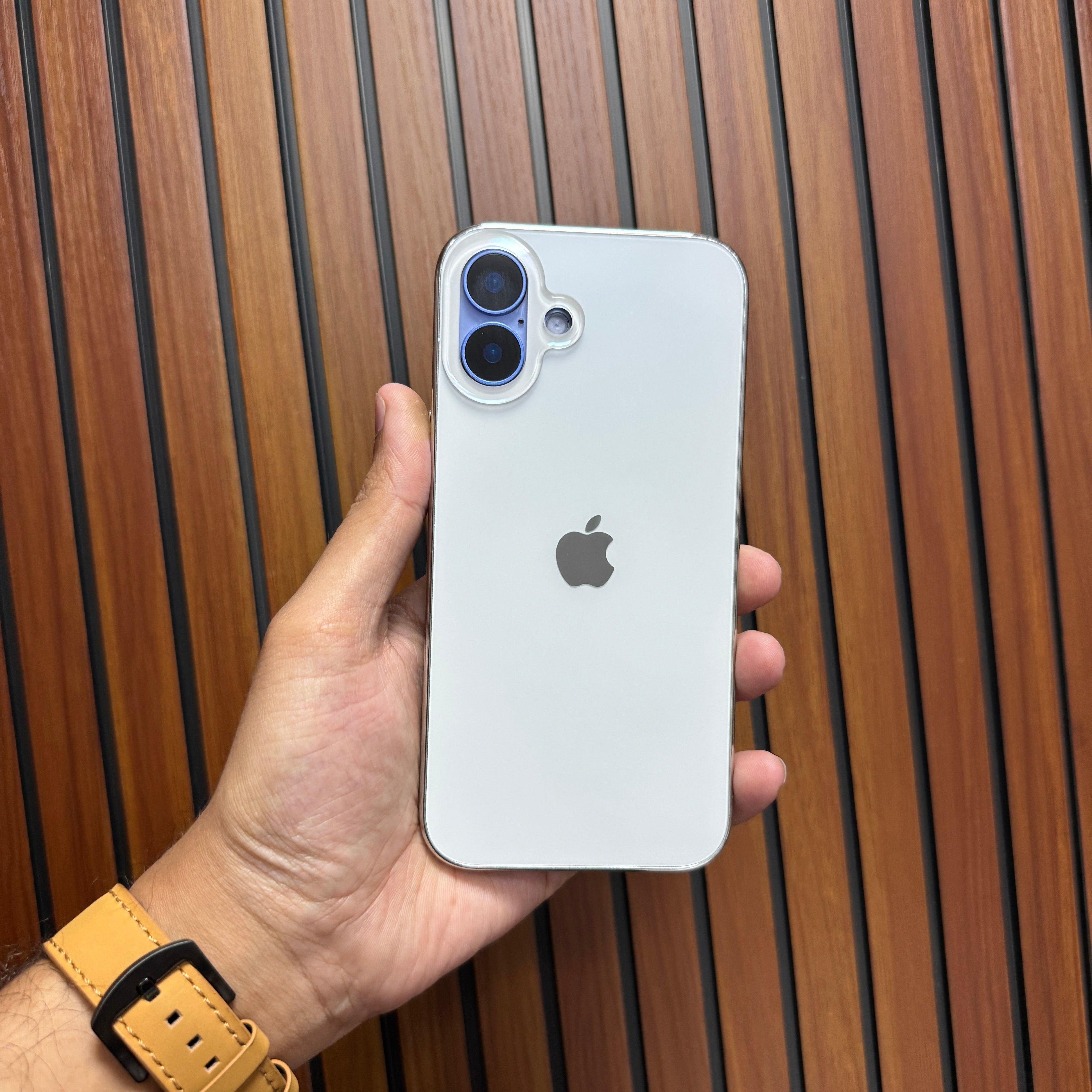 New Concept Ultra Thin Protection Case For iPhone 16 Series