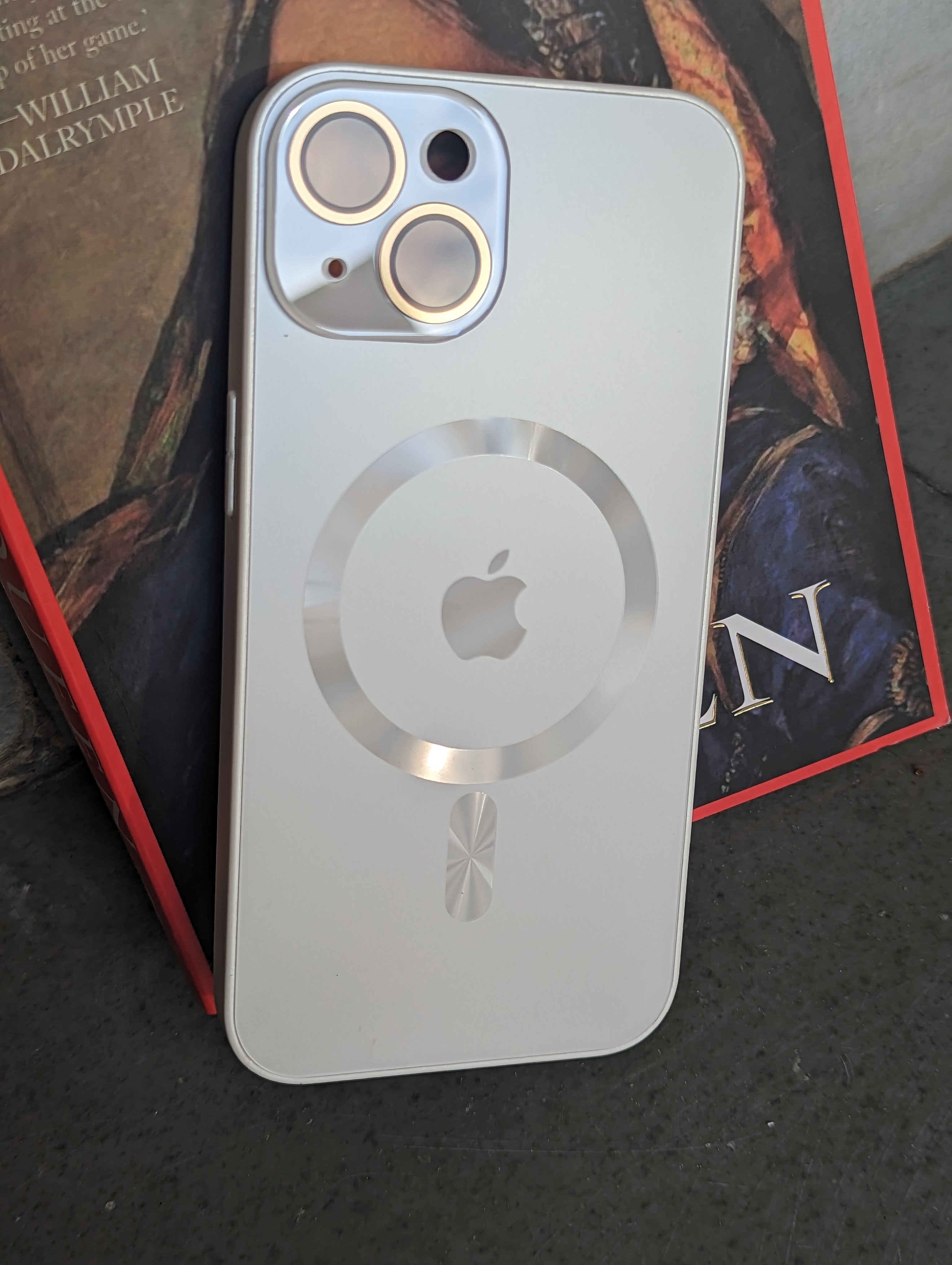 Glossy Electroplated Camera Lens Protection Magsafe Case For iPhone 14 Pro