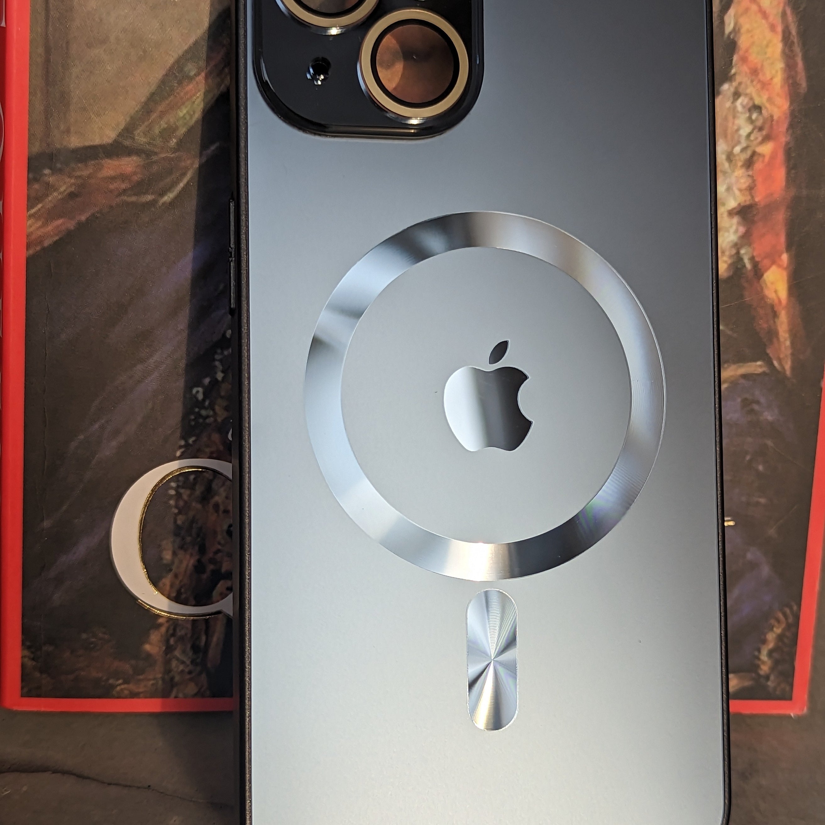 Glossy Electroplated Camera Lens Protection Magsafe Case For iPhone 14